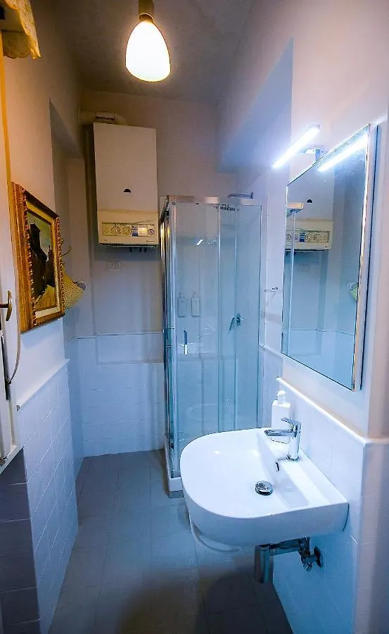 Acacia Firenze - Avocado Apartman 0*,  Olaszország